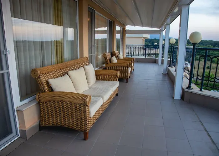 Sunset Vibes In - Breathtaking Views And Pool - By Flаt Manаger * Arabja