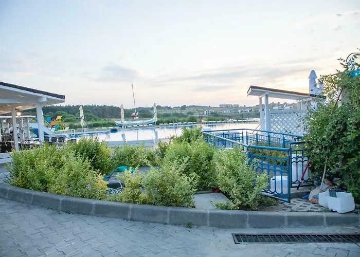 Apartman Sunset Vibes In - Breathtaking Views And Pool - By Flаt Manаger