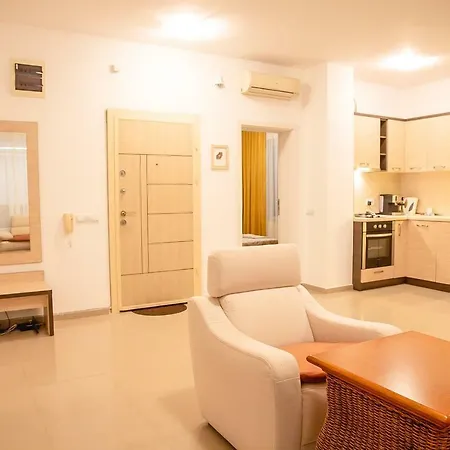 Sunset Vibes In - Breathtaking Views And Pool - By Flаt Manаger Daire *