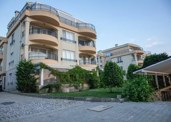 Sunset Vibes In - Breathtaking Views&pool - By Flаt Manаger *